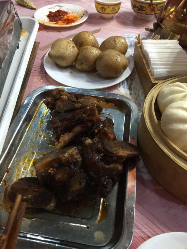 九寨人家烤羊晚会