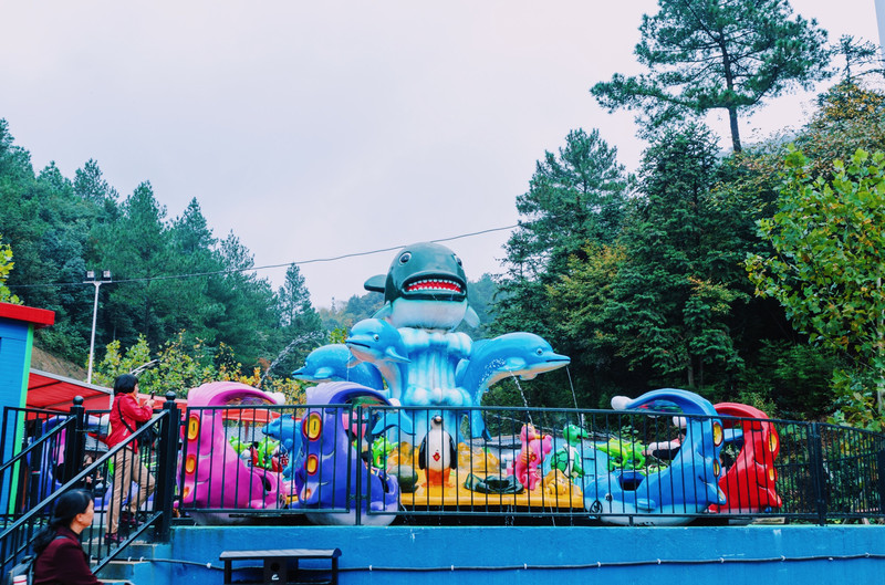奥陶纪的儿童欢乐谷,这里聚集了很多娱乐