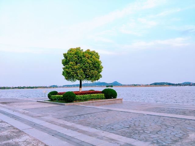 月亮湾文化旅游公园