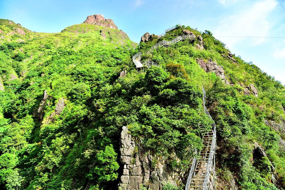 清远金子山原生态旅游风景区