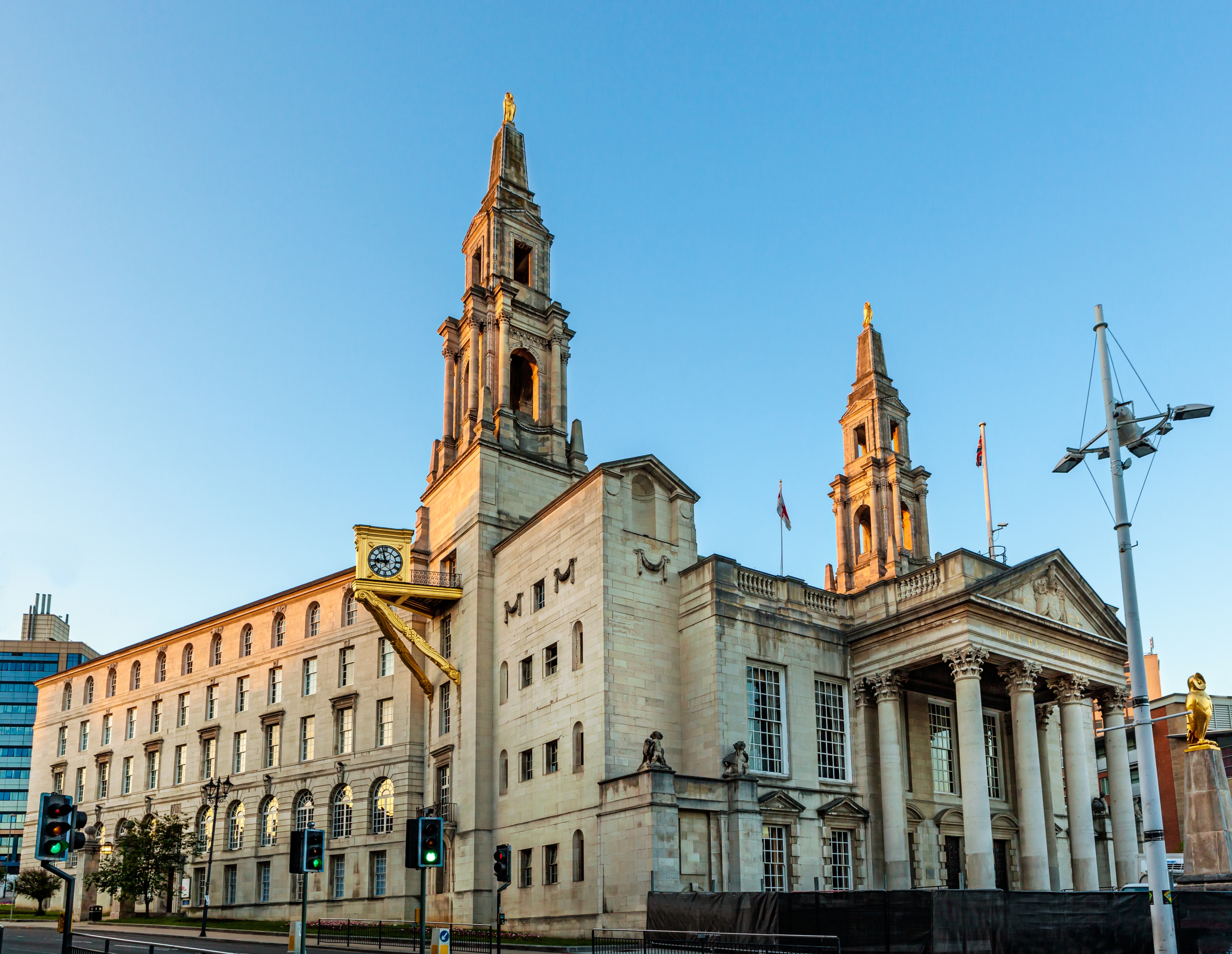 英国利兹3日2晚自由行·【梦幻婚礼城堡|霍华德古堡】2晚酒店任选