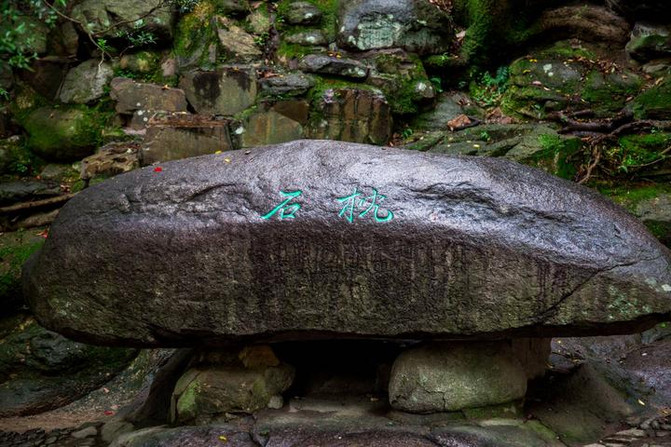 走千年御道看虎丘庙会