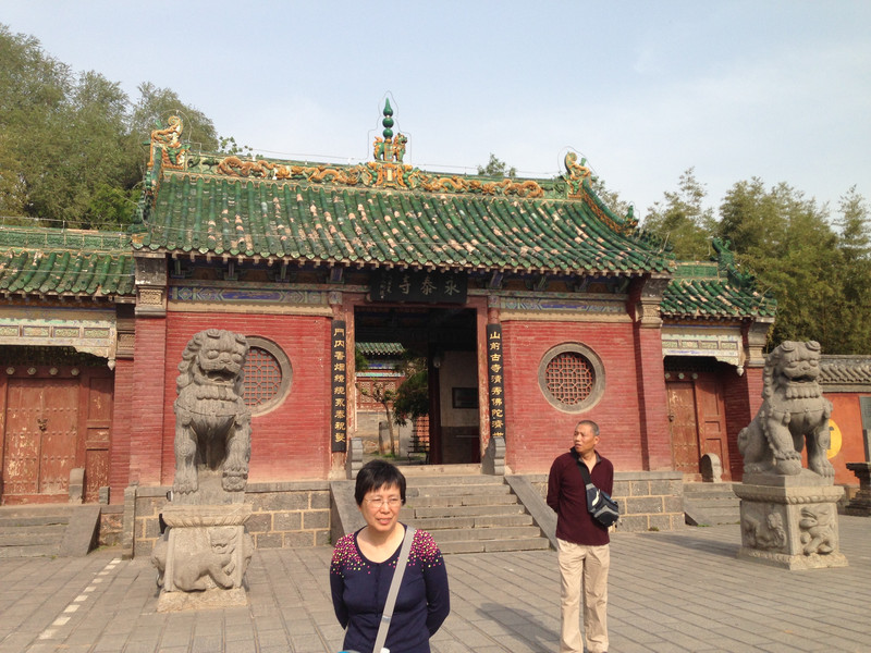 先落脚,在周边看看.永泰寺,始建于北魏,尼僧第一寺院