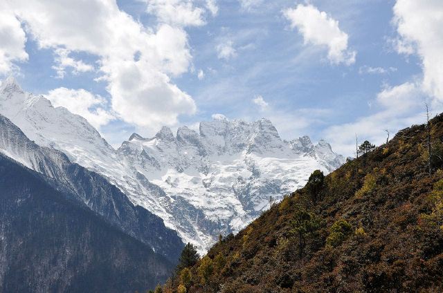 梅里雪山五冠峰攻略,梅里雪山五冠峰門票/遊玩攻略/地址/圖片/門票