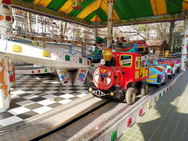 南京雨花台风景区游乐园