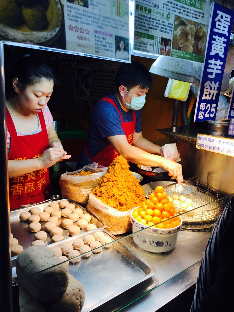 橙橙小吃货 100g0s000000hzf7jDB08_R_800_10000_Q90.jpg?proc=autoorient