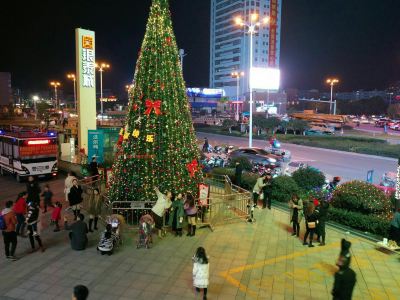 银泰百货苍南银泰城店