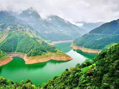 【携程攻略】岚皋巴山秋池团购,巴山秋池周边住宿/美食/餐馆/门票团购