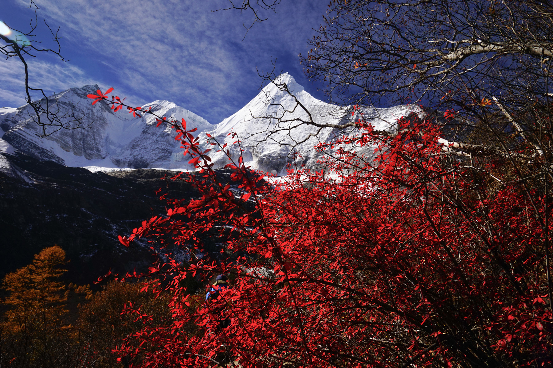 蒙自大峡谷