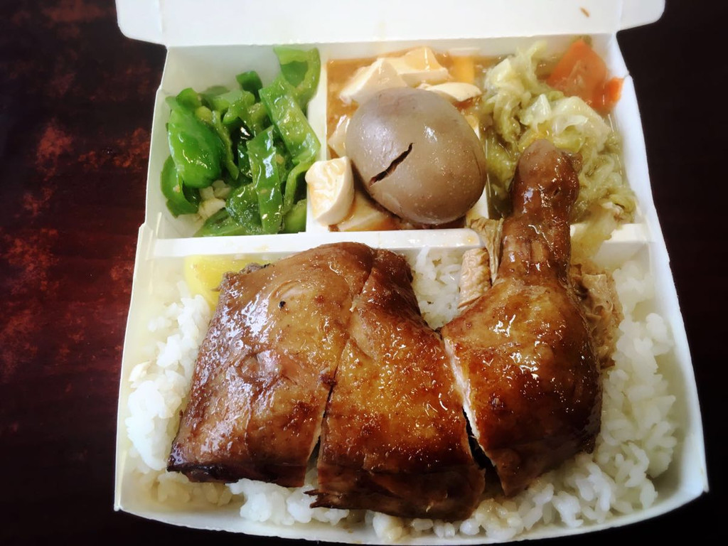 我要的一份鸡腿便当是最后一份正规的饭