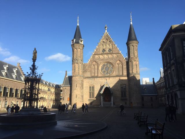 国会大厦与骑士楼