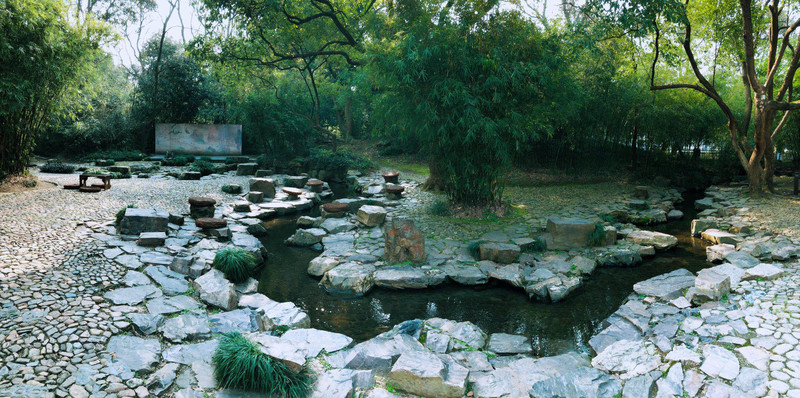 蘭亭碑,鵝池,曲水流觴,紀念館,全部逛完大概一個多小時.