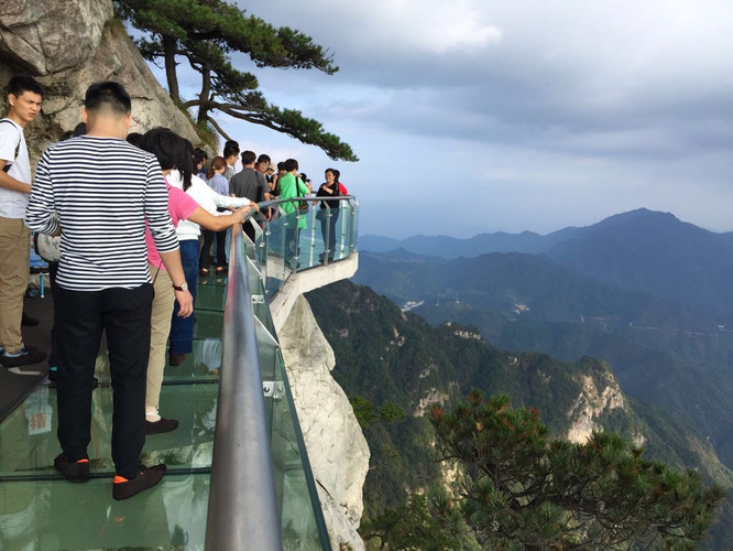 明堂山的初體驗--爬山組合!