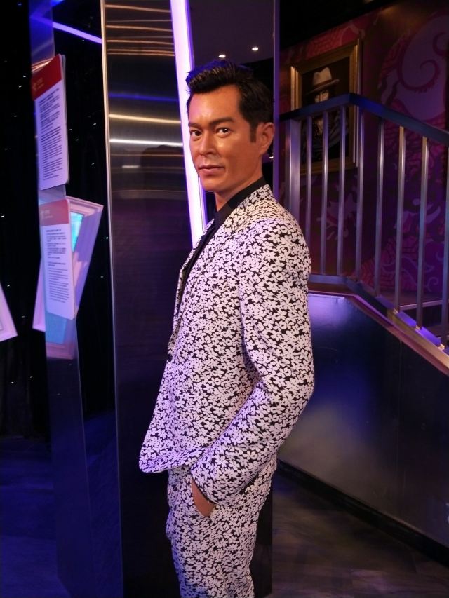 澳门名人蜡像馆