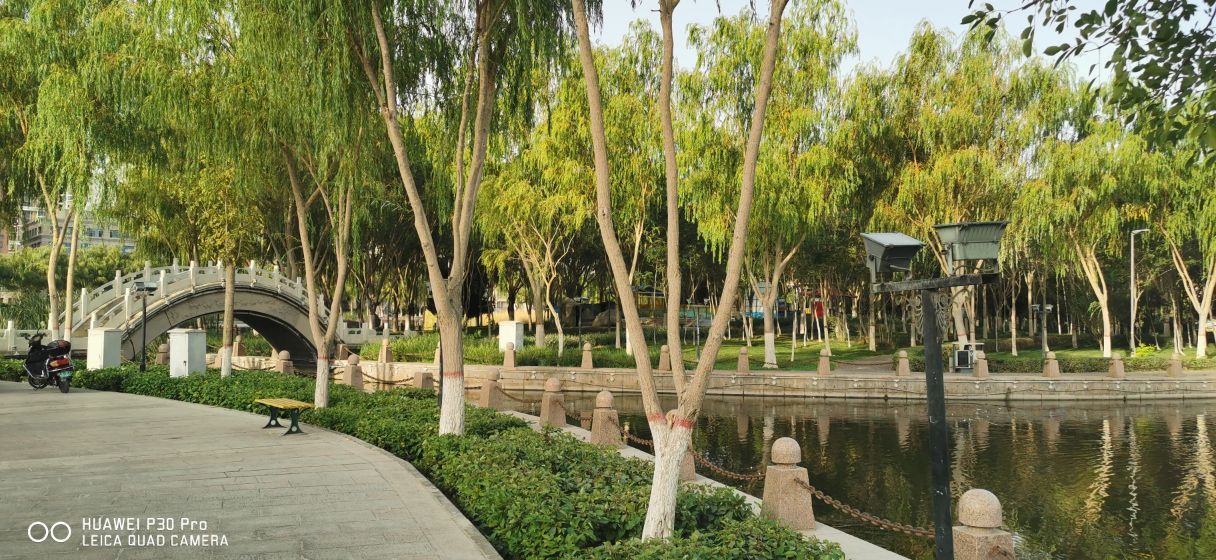 天鹅河景区