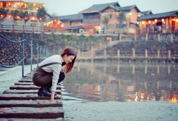 南靖云水谣+高北土楼群一日游丨厦门岛内接送 漳州集合丨含午餐【百年土楼柴火饭，特色客家餐，亲子同乐，老人小孩都适合；】