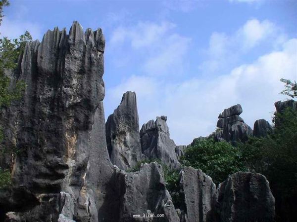 前往國家aaaa級旅遊區,國家重點風景名勝區—七彩雲南風景區,七彩雲南