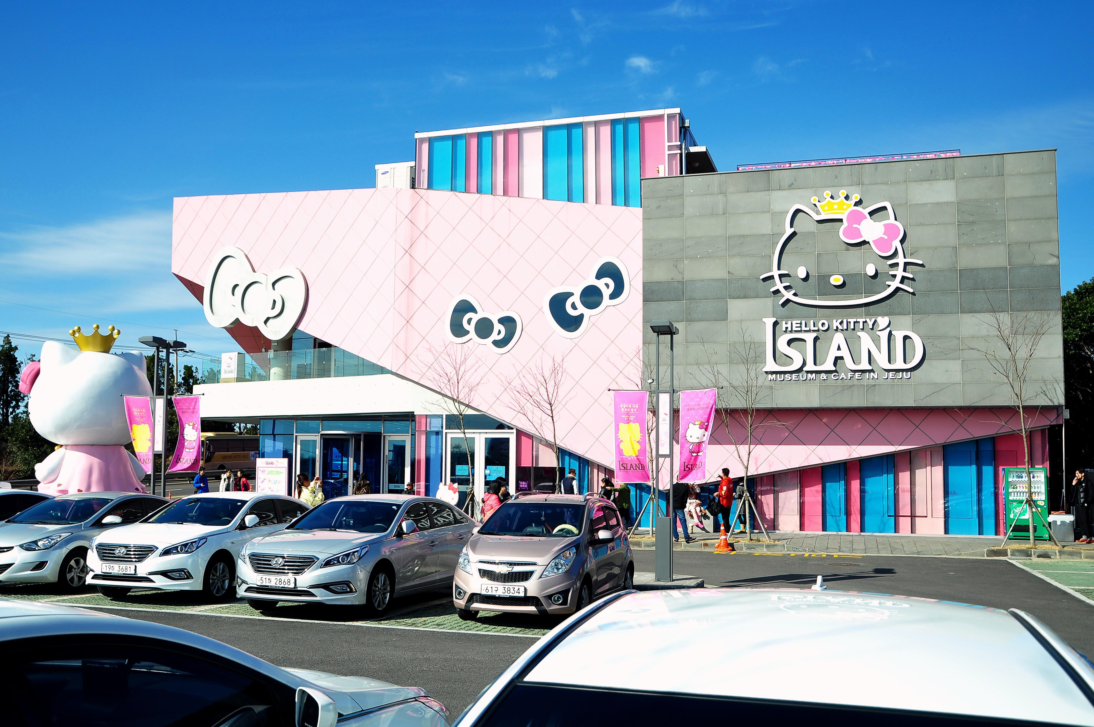 特色主题馆:泰迪熊博物馆,凯蒂猫主题馆推荐景点:汉拿山国立公园