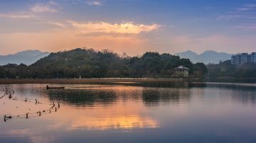 杭州-西湖-孤山1