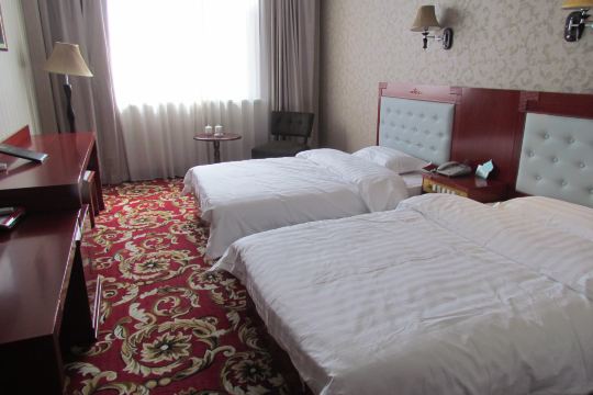 白洋淀华洋温泉宾馆