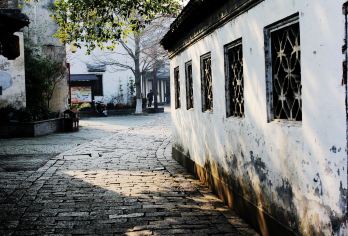 苏州周庄一日游【限时价（含门票+游船+车费+导游）限时优惠】【[周庄专线]本线路纯玩团，本地独立自营，无强制消费，天天发班，随订随走！】