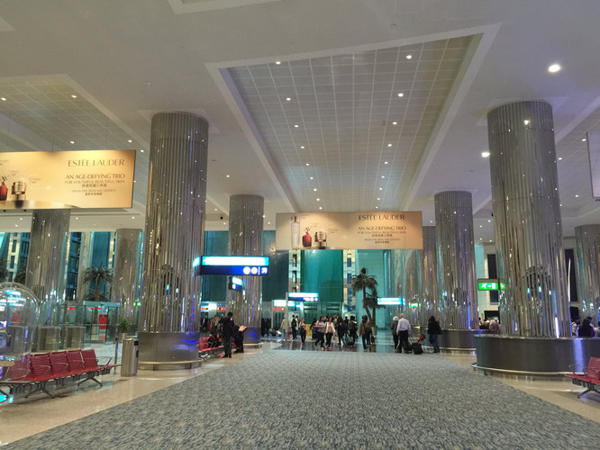 【阿联酋】迪拜机场转机实用心得(免税购物+免