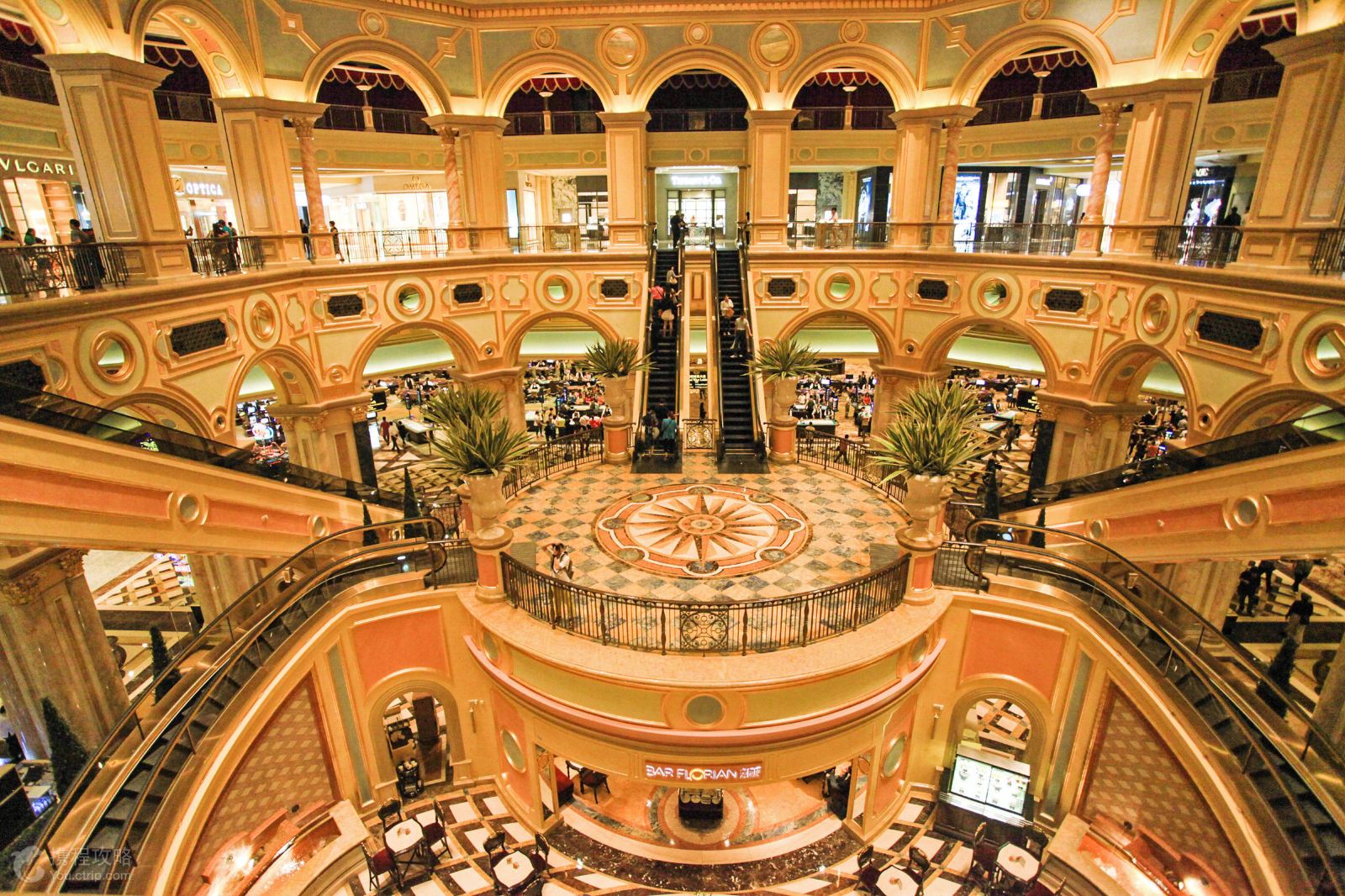 乐园游·香港 澳门6日5晚跟团游·港囧★海洋公园★迪士尼★夜游维多