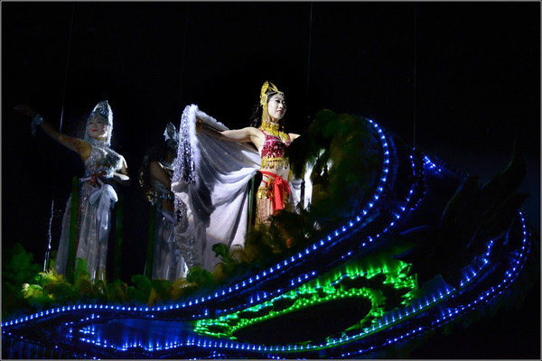 杭州《宋城千古情》宋宫宴舞