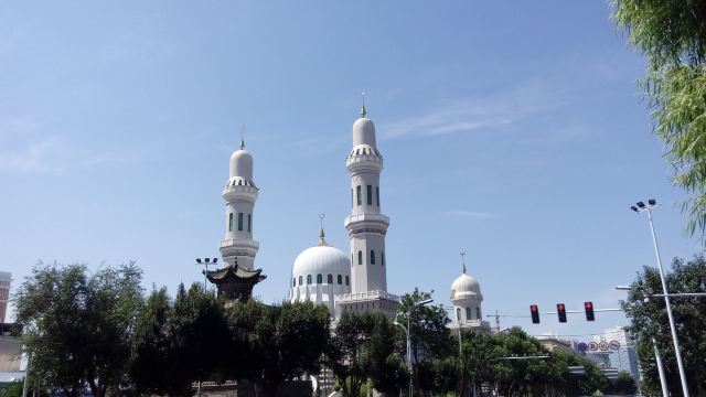 精美又壮阔的拜都拉清真寺