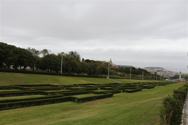 公園得名於1902年訪問葡萄牙的英國國王愛德華七世(edward