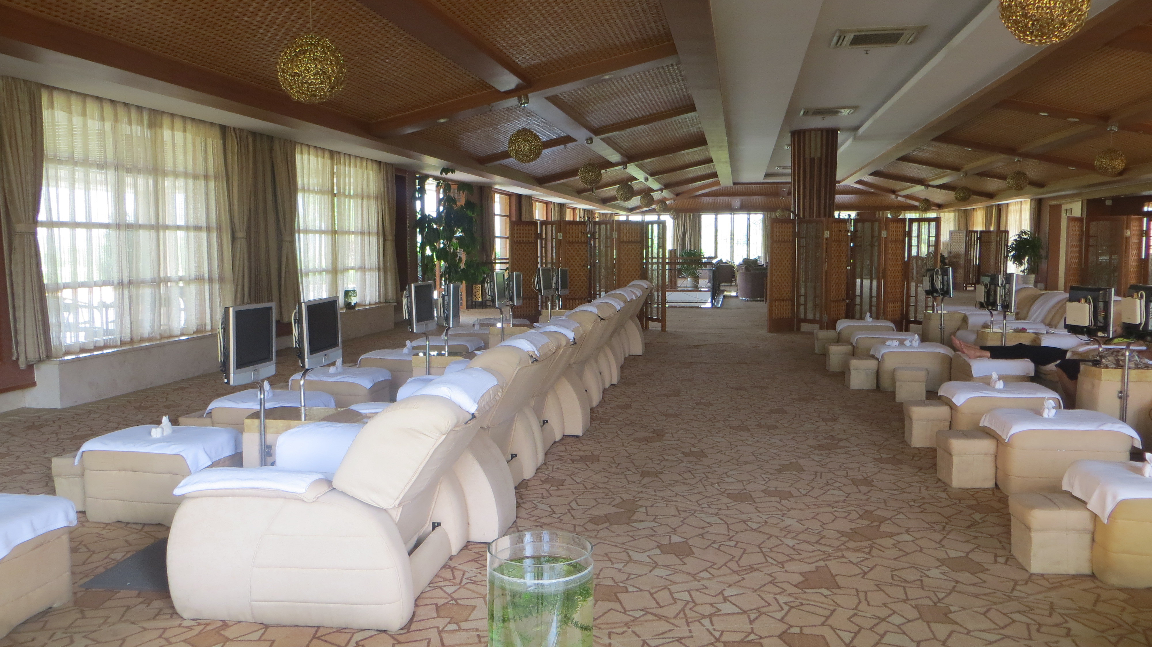 弥勒闲暇时光—周末