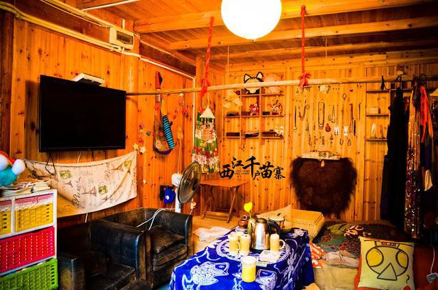 雷山县有多少人口_雷山县县委书记杨锦青(2)