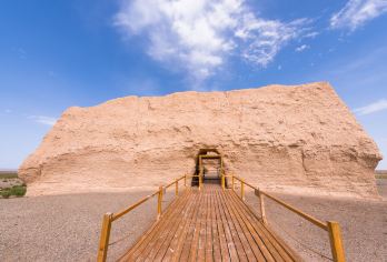 阳关+玉门关+雅丹地质公园一日游【赠简餐包/醉美落日星空】【高品服务，游玩时间充足，送水和小面包！与夕阳落日、漫天繁星亲密接触！】