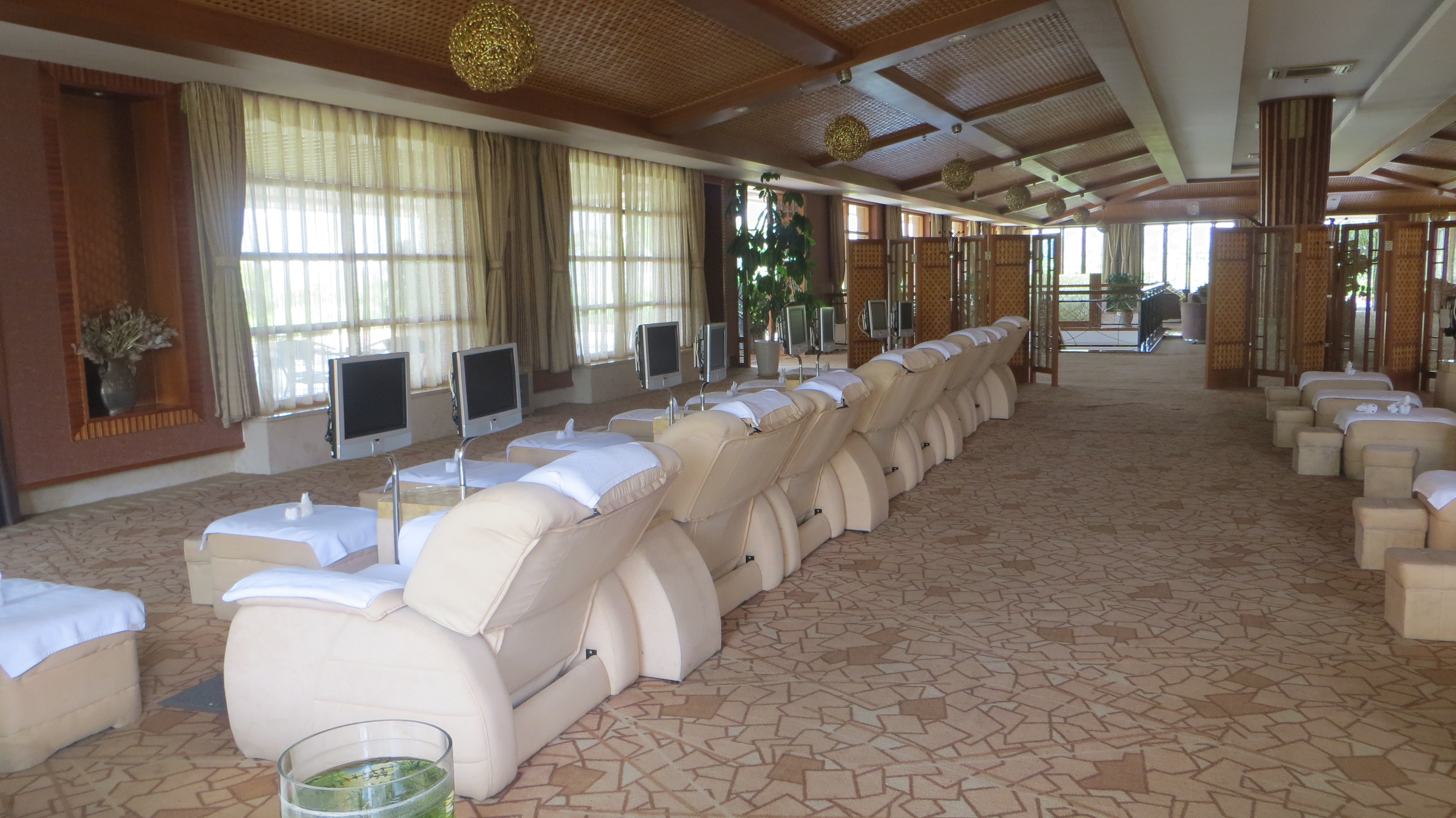 弥勒闲暇时光—周末