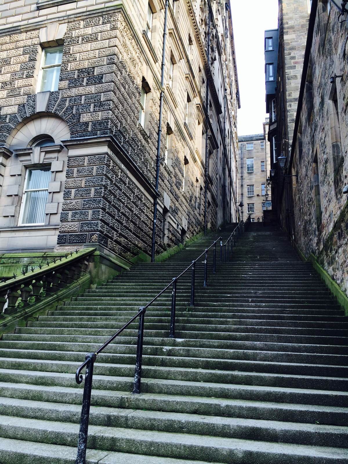长长的楼梯 爱丁堡