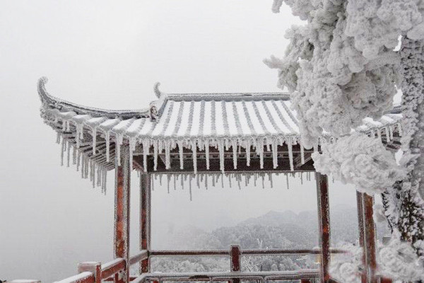 乐业那些下雪的地方