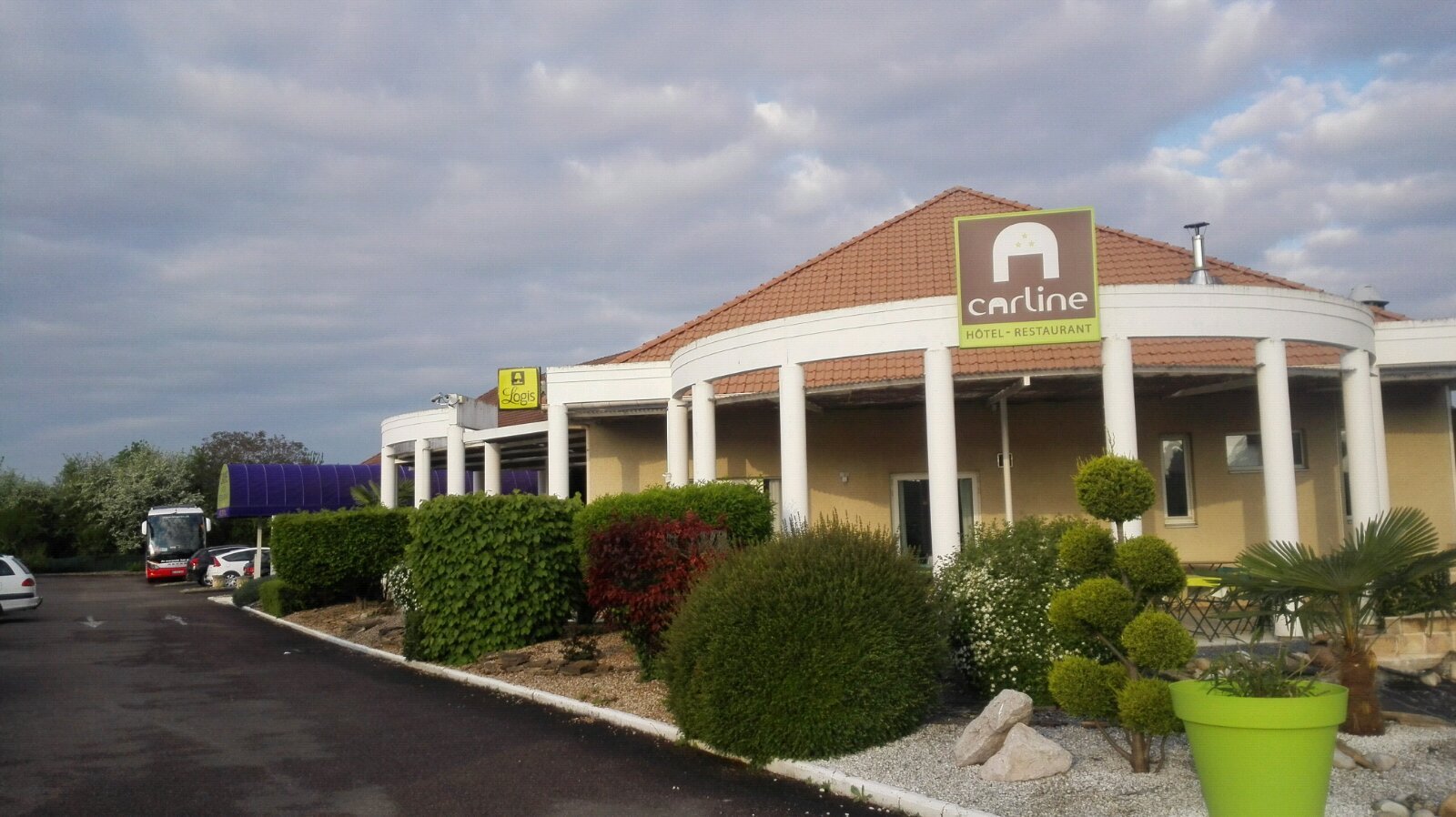 痛并快乐着 手机游法国