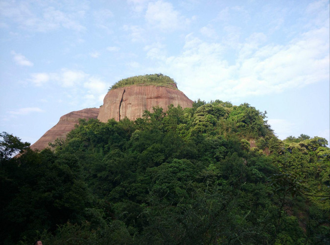 魅力丹霞山(2天1夜)