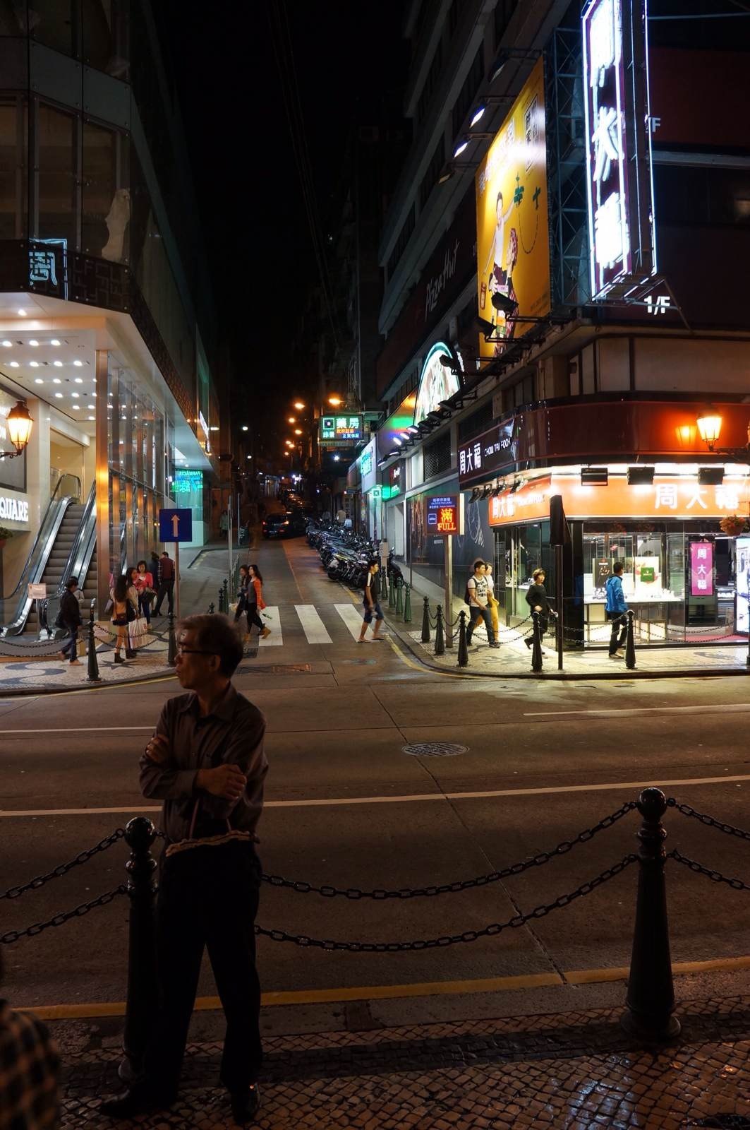 亚美打利庇卢大马路