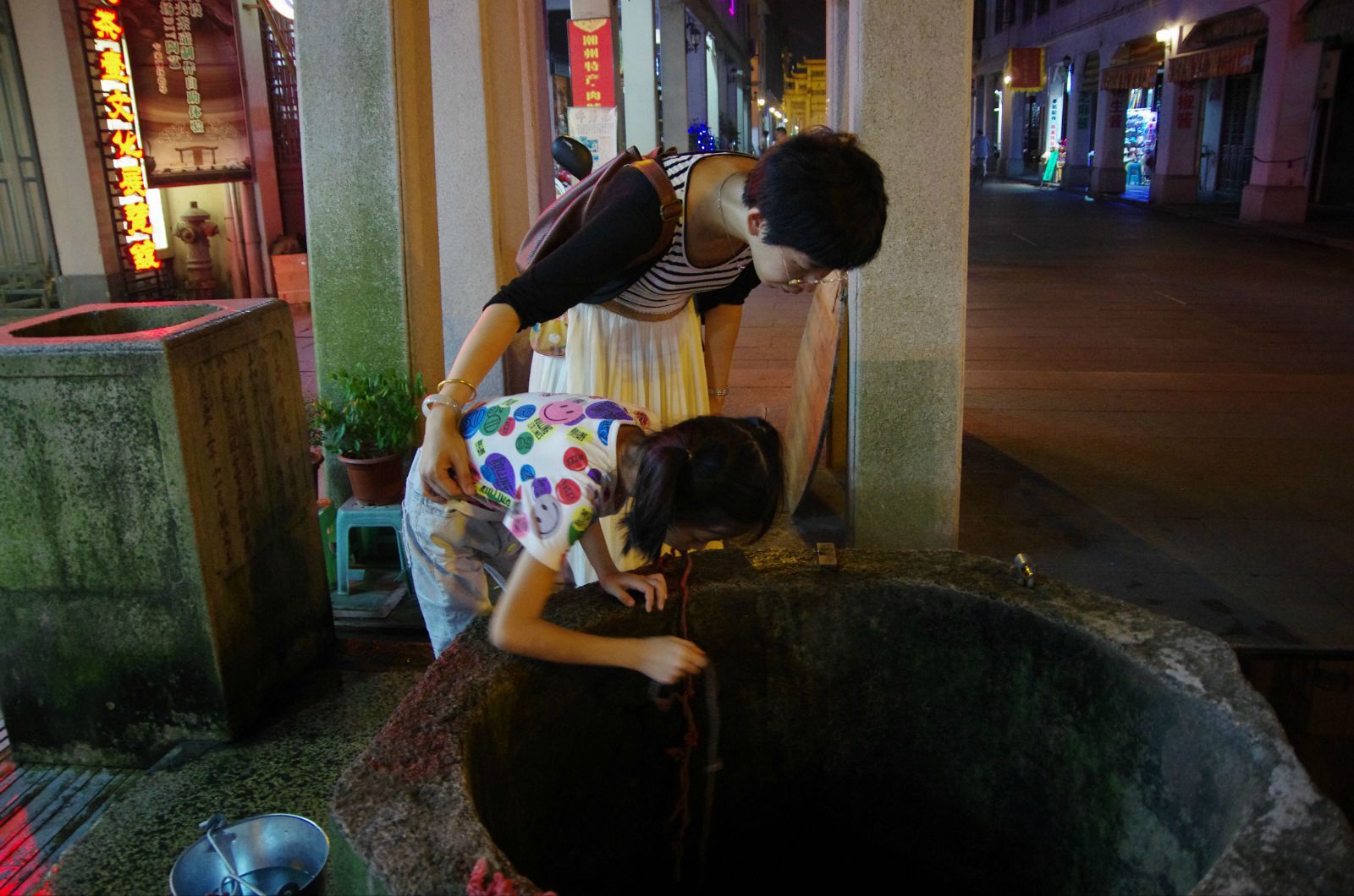 姓郑的人口有多少_姓云全国人口有多少(2)