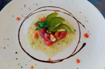 瓜德罗普岛Ti-bo Doudou电话\/地址\/菜系\/点评\/营