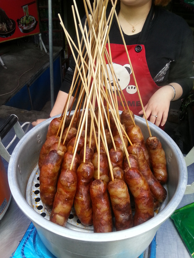 成都5天4晚一天游玩乐山和峨眉山 - 成都游记攻