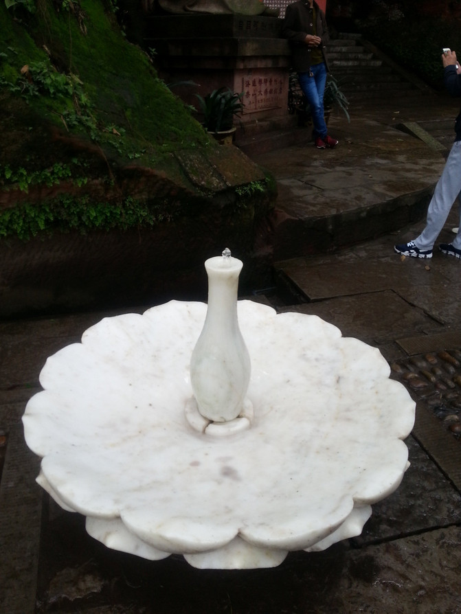 成都5天4晚一天游玩乐山和峨眉山 - 成都游记攻