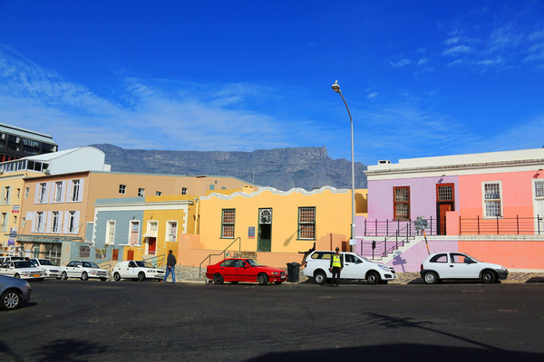 南非街拍:"世界十大好色地"之一的开普敦马来区!