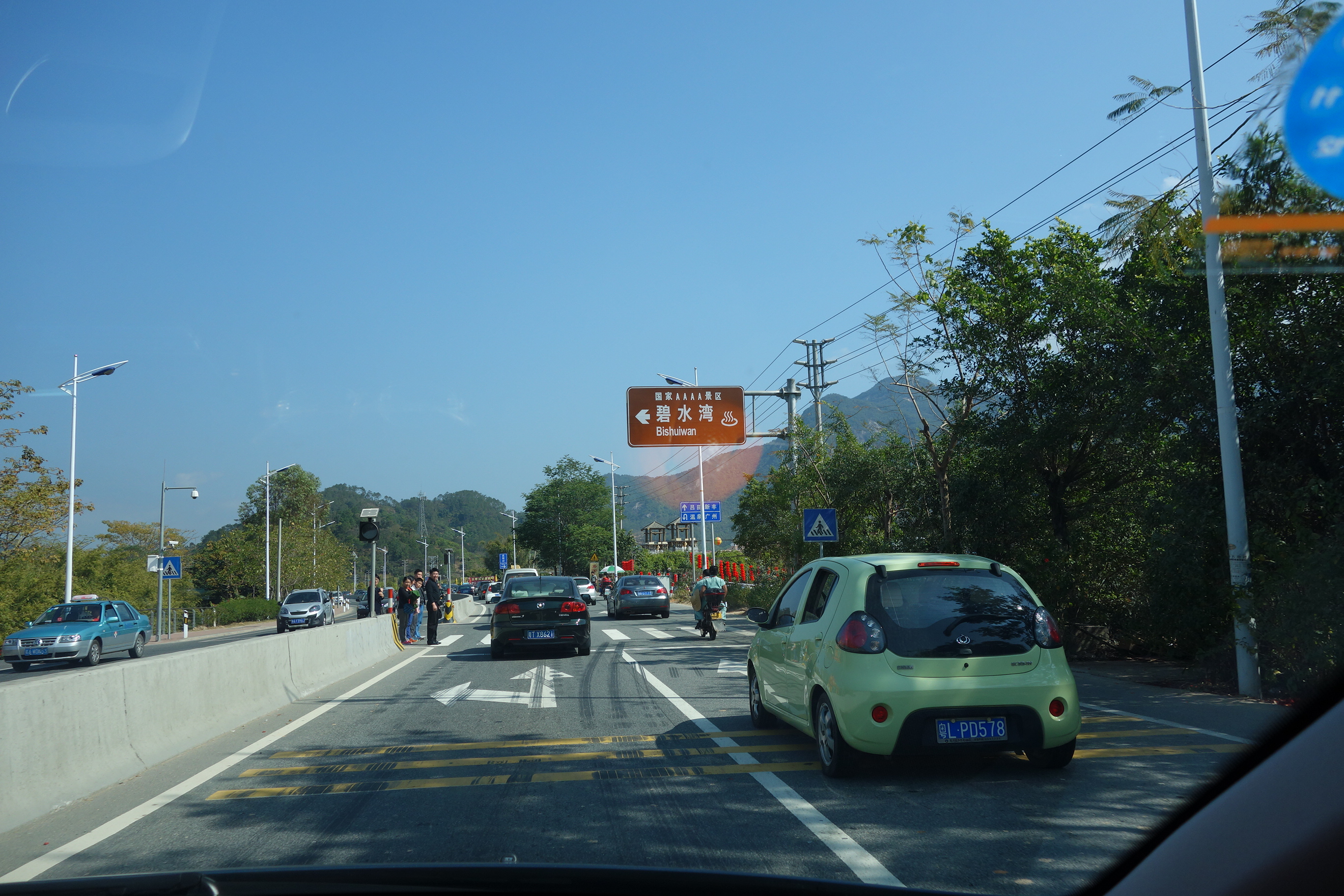 路过碧水湾温泉 105国道良口镇