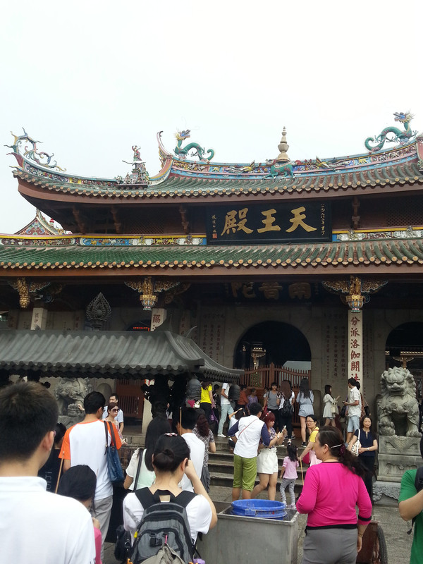 10:00到了南菩陀寺,闽南名刹.