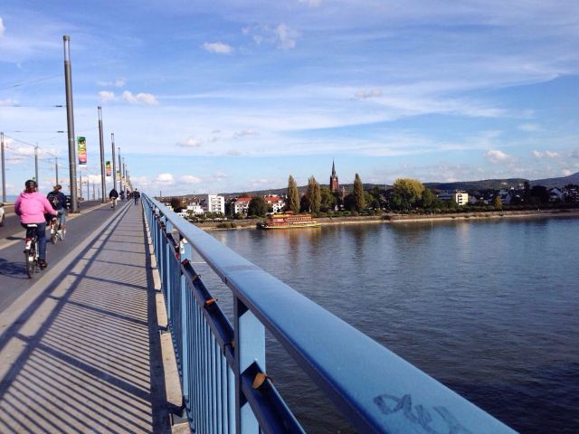 【加游站】肥肥安游遍全世界—波恩莱茵河